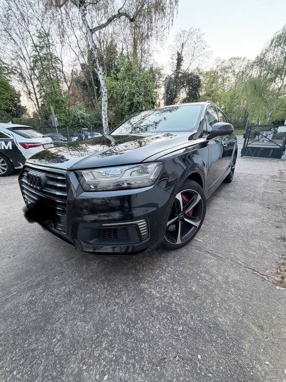 Image of Audi Q7