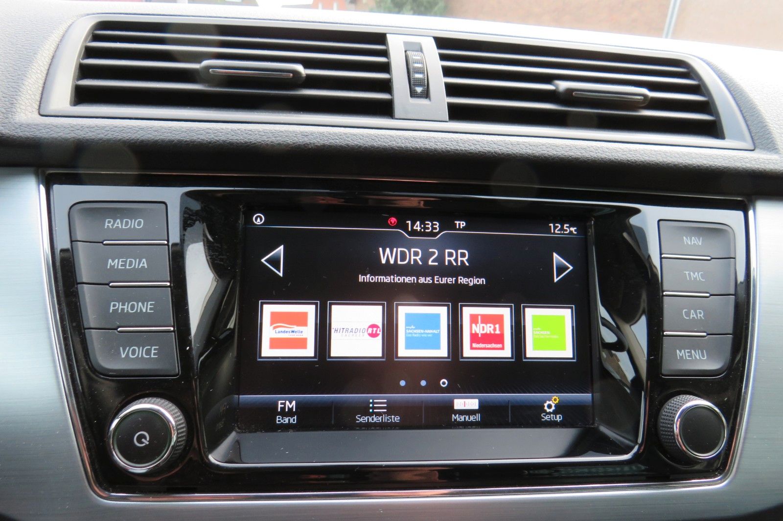 Fahrzeugabbildung SKODA Fabia Combi Ambition APP-CONNECT GRA PDC SITZH.1