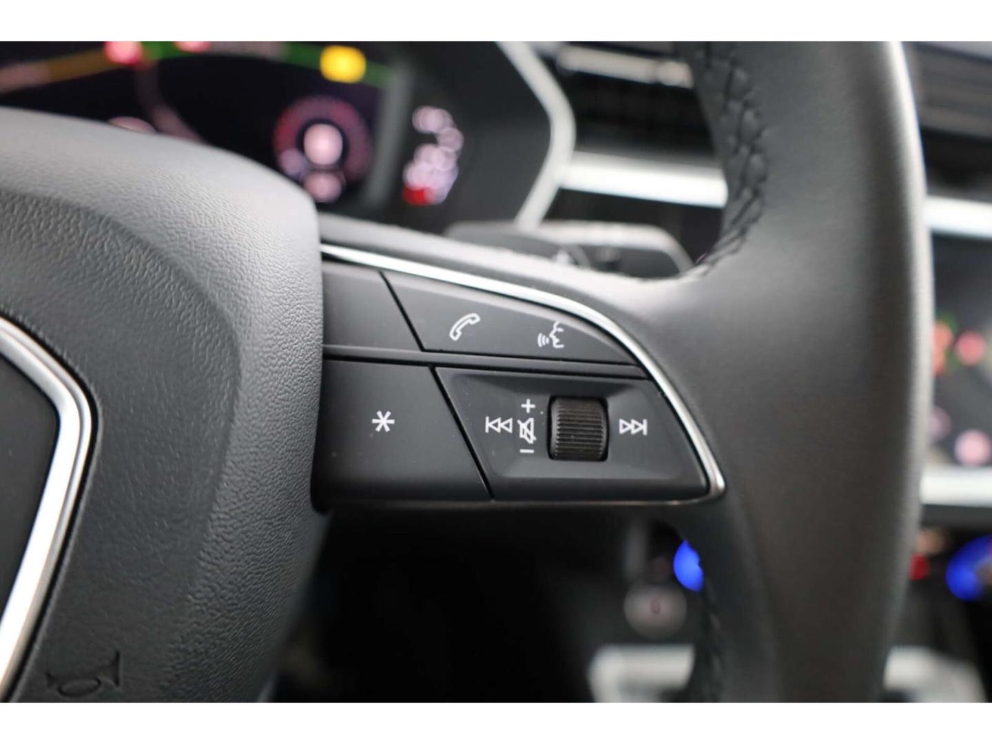 Audi Q3 35 TFSI Advanced S-Tronic AHK/Leder/NAV/RFK, миниатюра 14