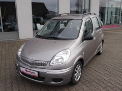 Toyota Yaris Verso 1.3 Sol*Schiebedach,AHK abn.