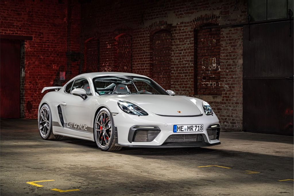 Image of Porsche Cayman