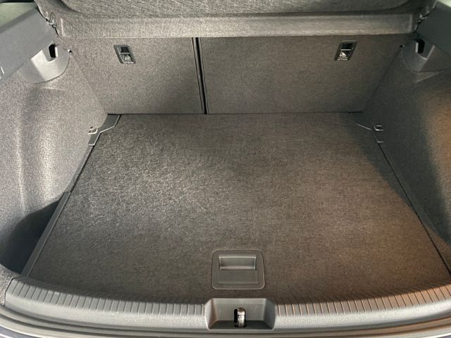 Taigo R-Line 1.5 TSI DSG AHK+MATRIX+KAMERA