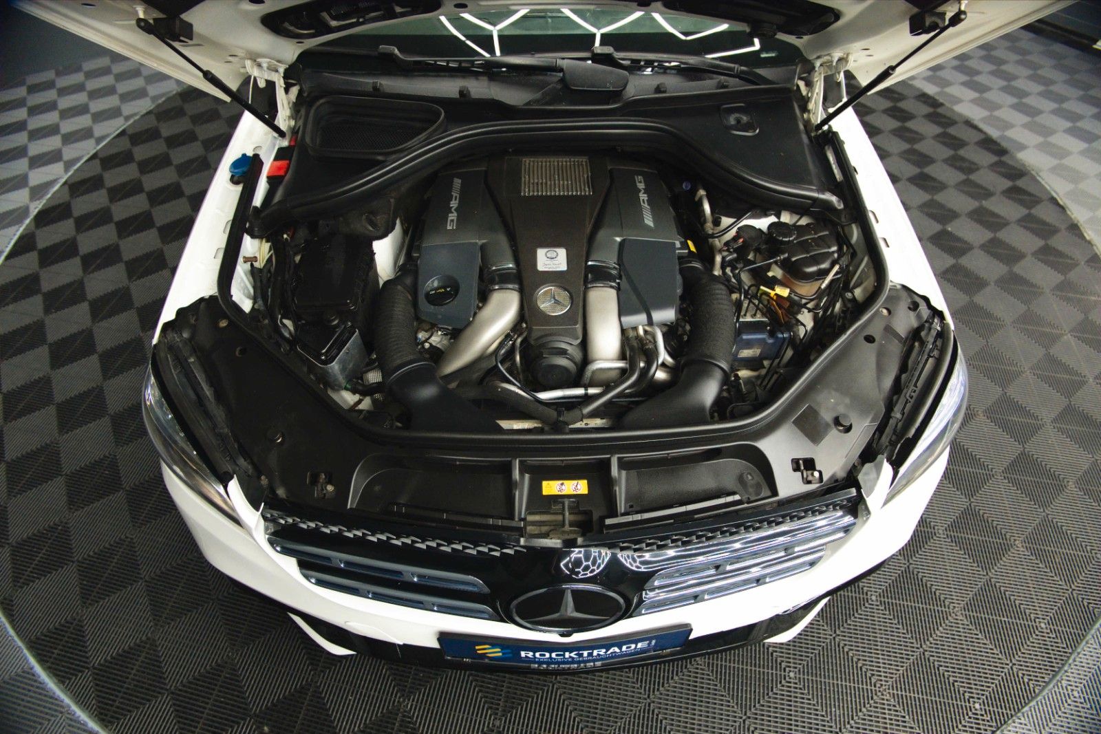 Fahrzeugabbildung Mercedes-Benz GLS / GL 63 AMG 4Matic Night-Paket *ACC*Pano*LED