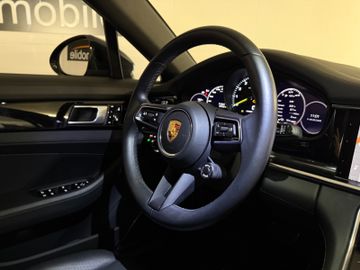 Porsche Panamera - 10