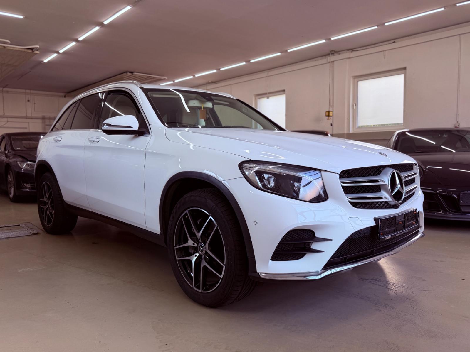 Mercedes-Benz GLC 300 AMG LINE KAMERA