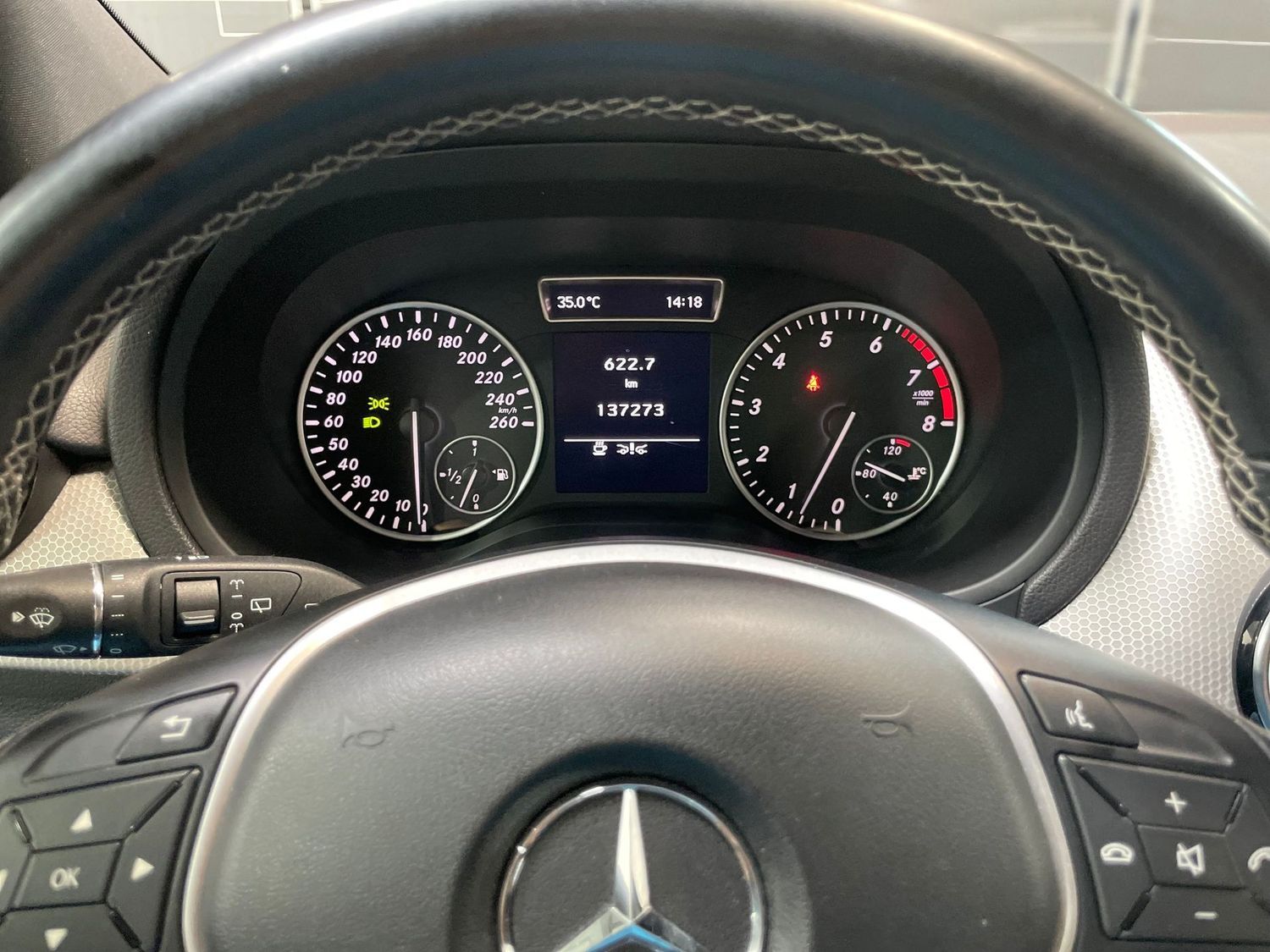 Fahrzeugabbildung Mercedes-Benz B 180 Sport #Bi-Xen#Tempomat#PDC#Klima#Navi