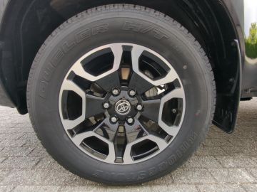 Toyota Hilux - 8