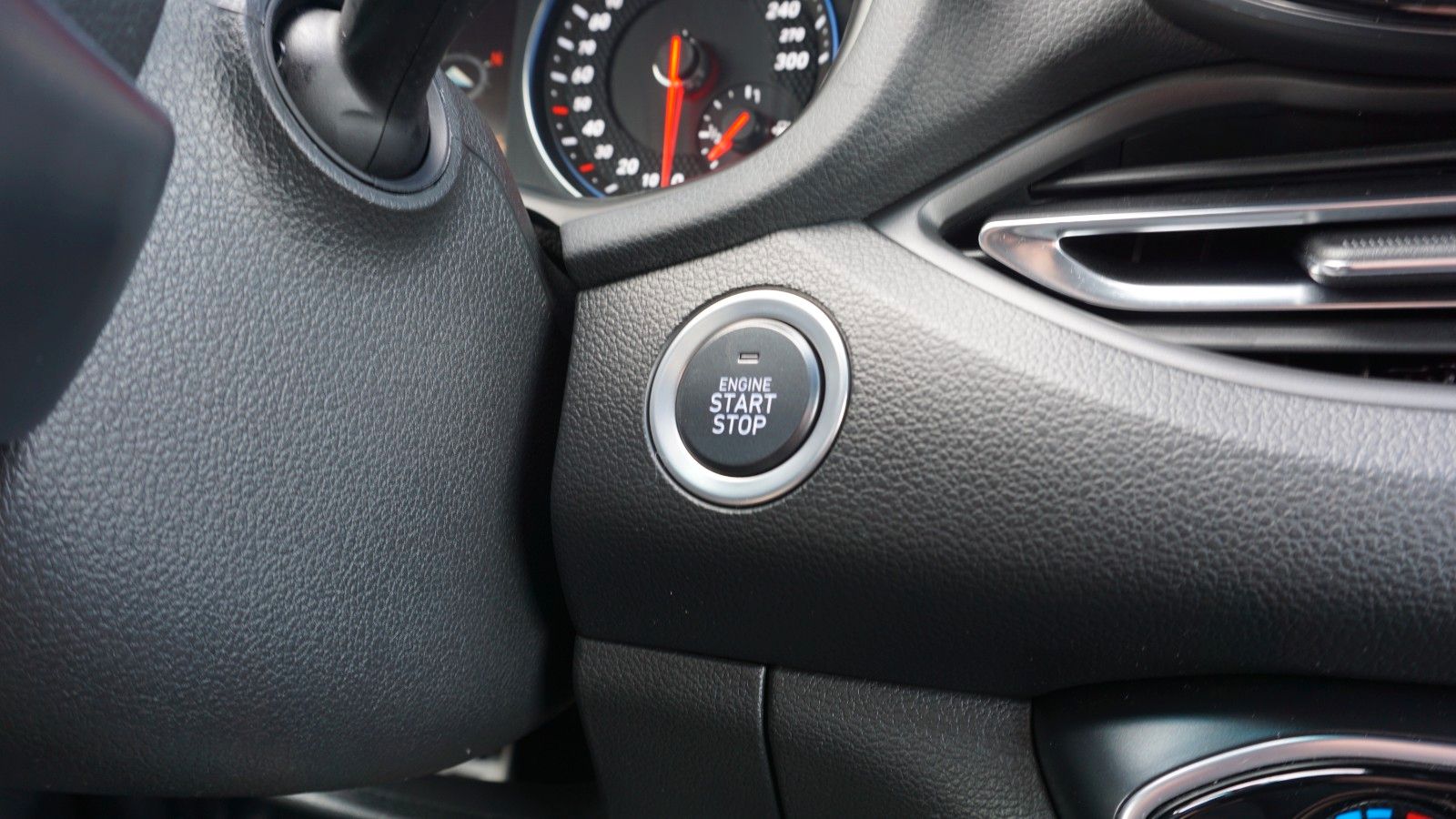 Fahrzeugabbildung Hyundai i30 N Performance Panorama,Navi,LED,Kamera,PDC