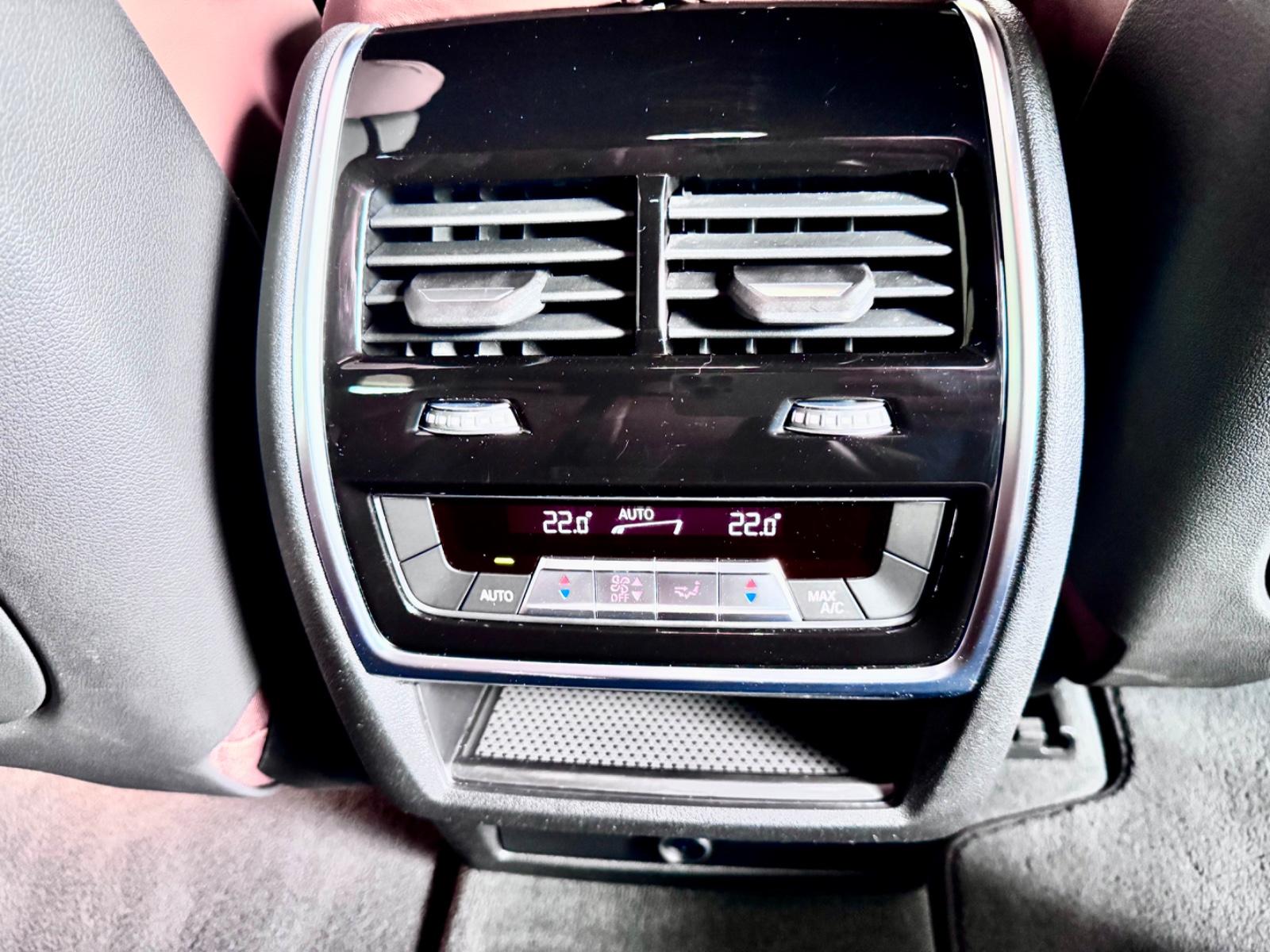 BMW X5 30d M Sport Individual DrivingAssist 360°