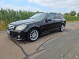 Mercedes-Benz 220 - gebrauchte Mercedes-Benz 220 aus dem Jahr 2010