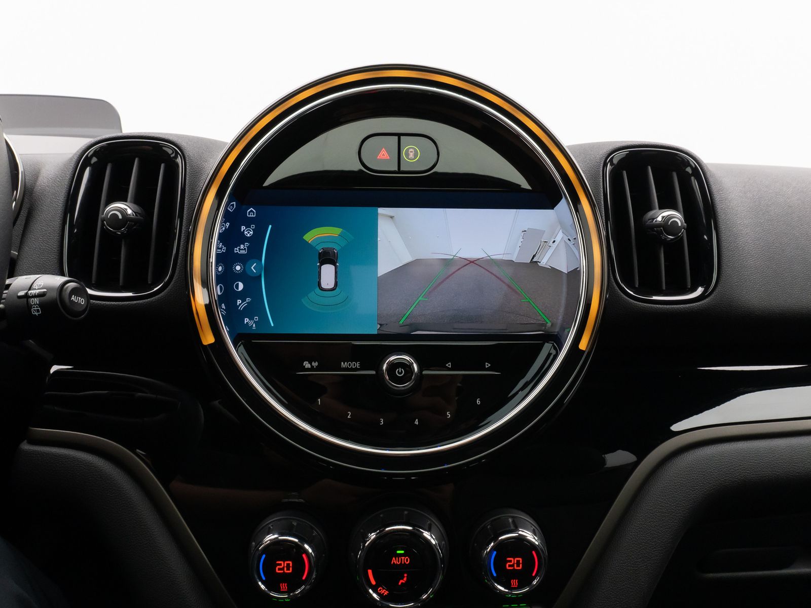 Fahrzeugabbildung MINI Cooper Countryman Panorama Kamera HUD DAB Sport