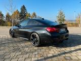 BMW M4 F82 (DEUTSCHES AUTO) - BMW M4: F82
