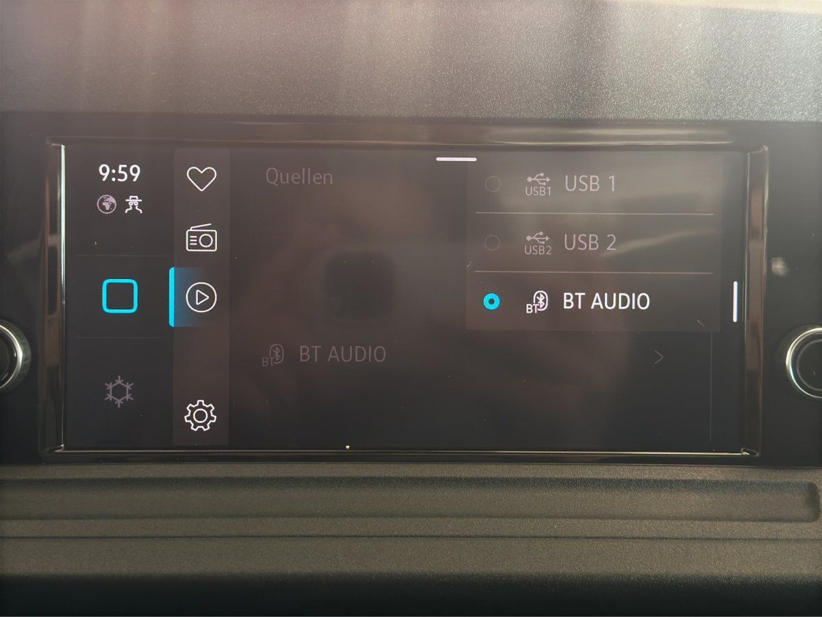 Fahrzeugabbildung Volkswagen Caddy Cargo Maxi 4Motion 2.0 TDI Klima GRA AHK