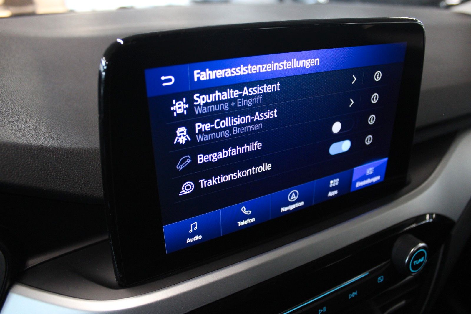 Fahrzeugabbildung Ford Kuga PHEV Aut. Cool&Connect + Winter Paket