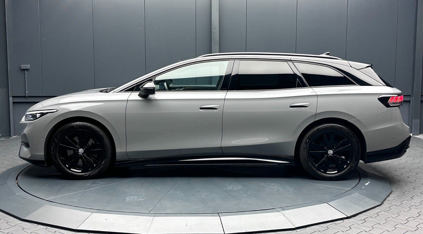 Volkswagen ID.7 Tourer Pro S *Black Style*Wärmepumpe*AHK* imagem 2