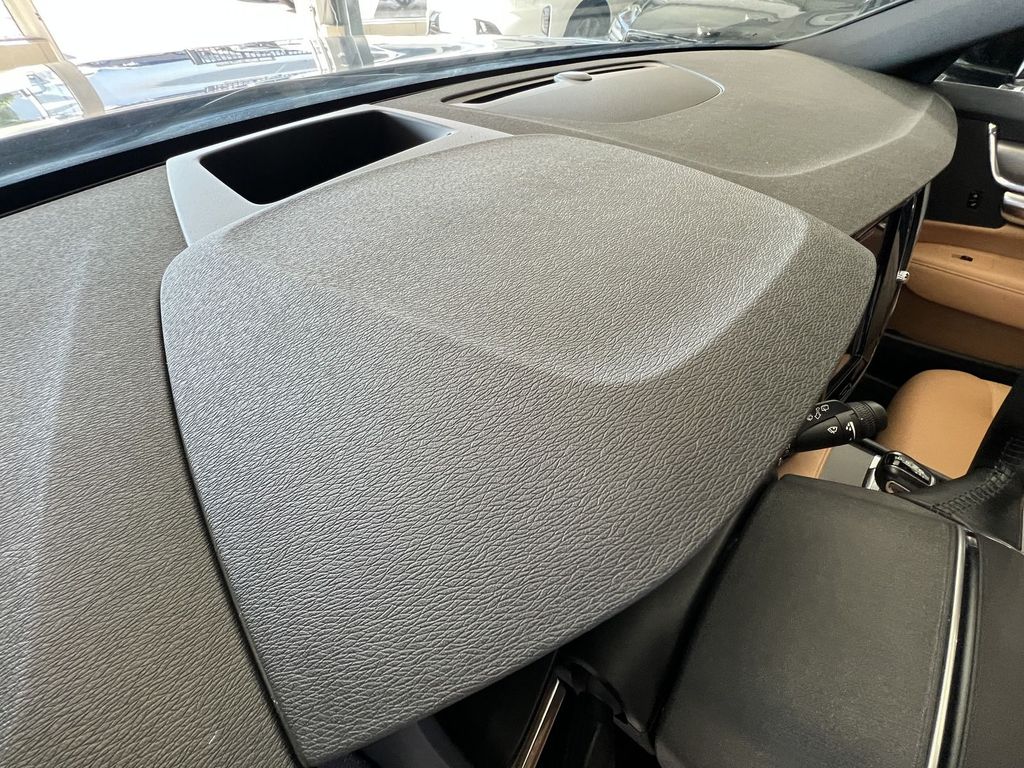 Volvo V90 T5 Momentum AHK *KEIN VERKAUF AN PRIVAT*