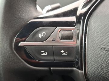 Peugeot 3008 Allure Pack 1.2 PureTech 130 Kam.+KeyLess