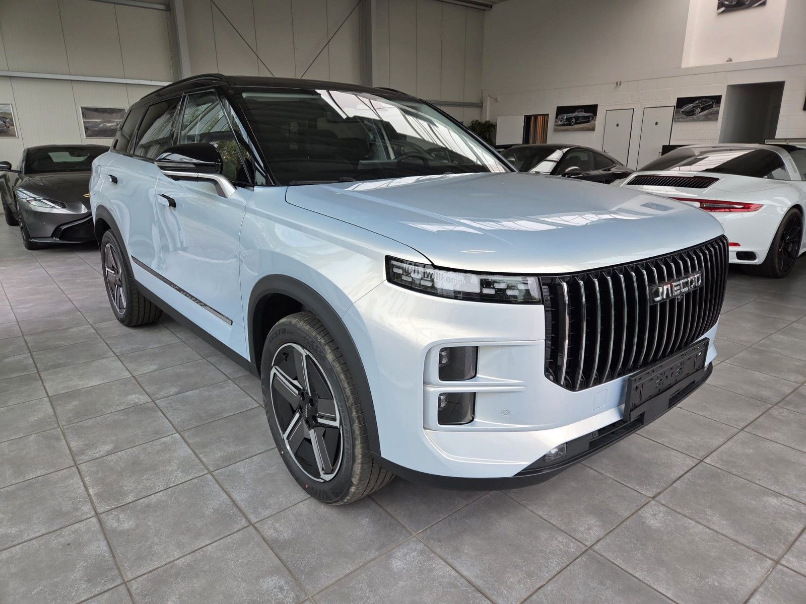 Fahrzeugabbildung JAECOO 7 1.5 TGDI PHEV 255 kW Exclusive/sofort