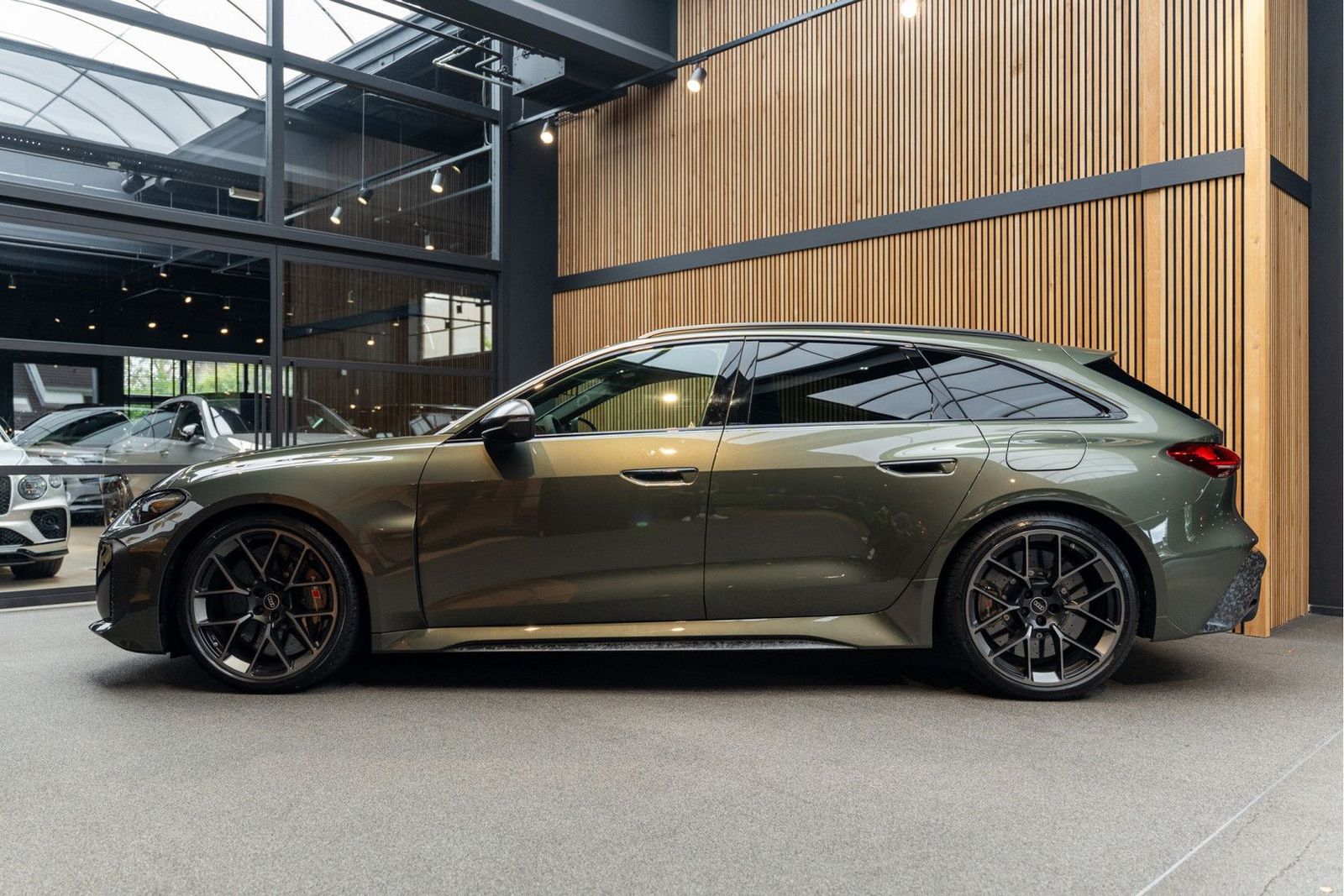Audi RS5 Avant Keramisch Forged Carbon B&O RS 5 e-hyb imagem 3