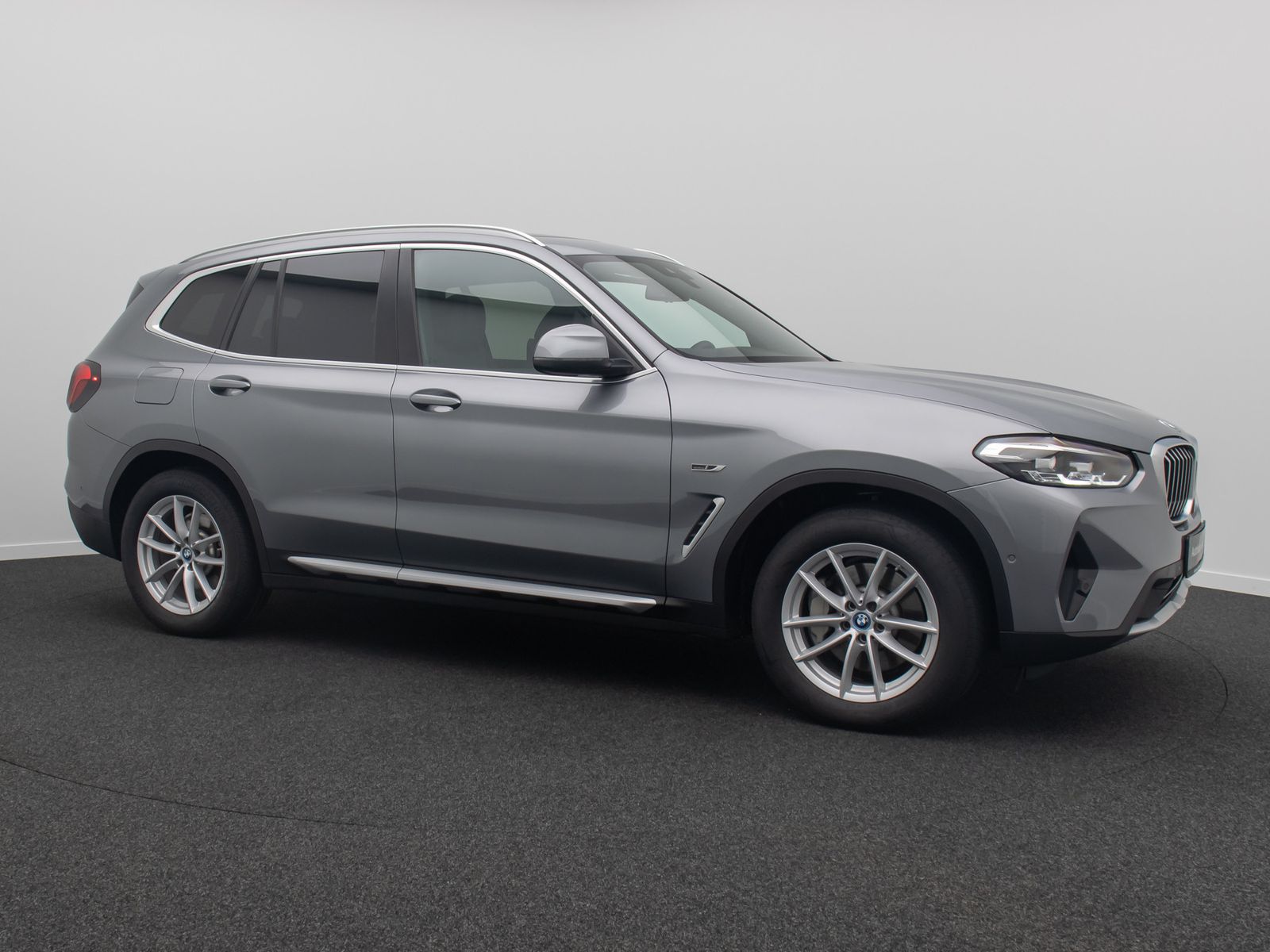 Fahrzeugabbildung BMW X3 xD30e Alarm DAB HiFi Kamera Sportsitz Panoram