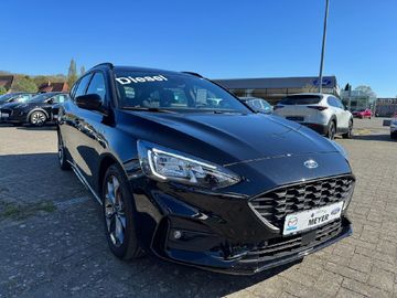 Ford Focus Turnier 1.5 ST-Line PanoKamera