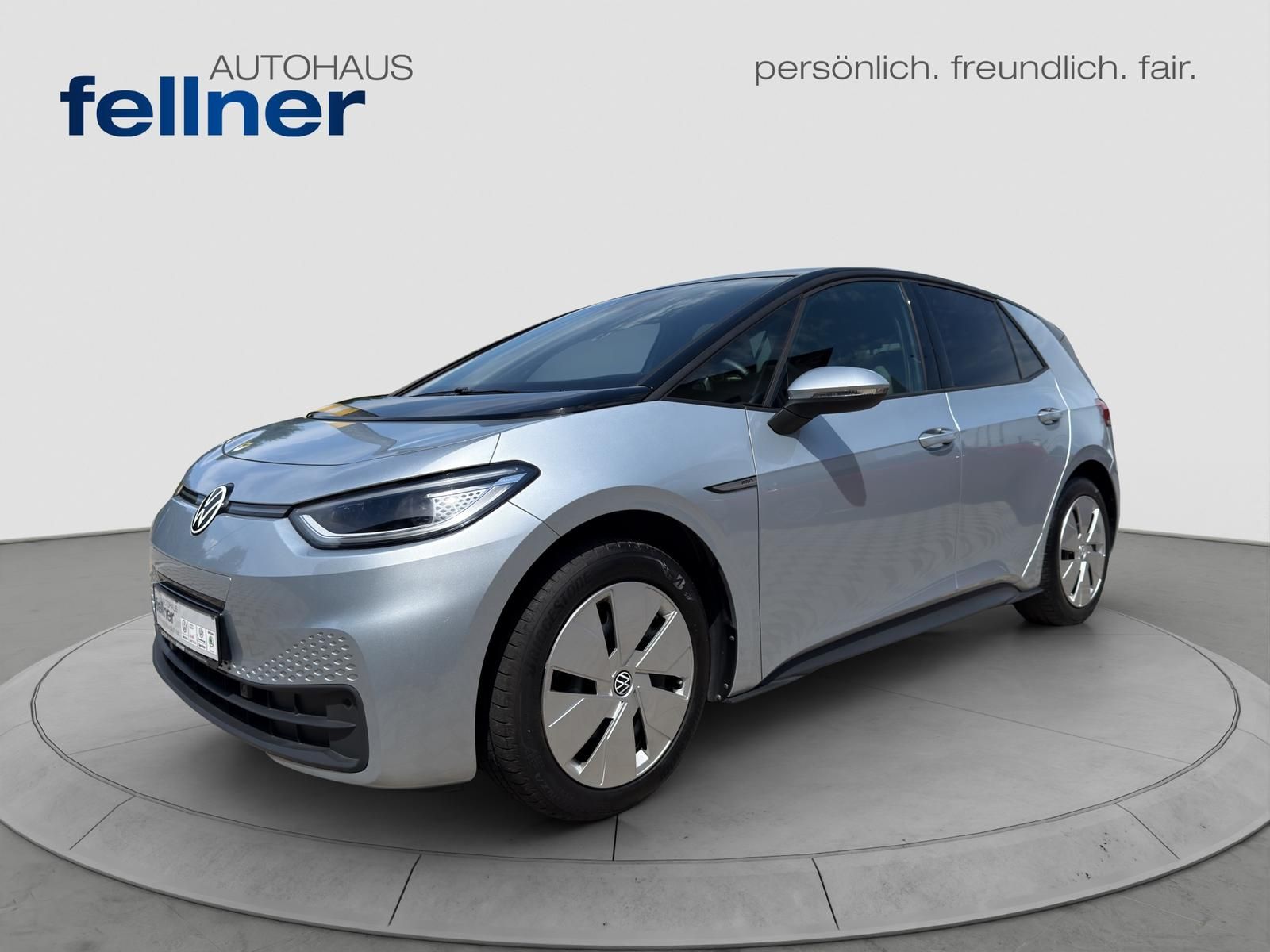 VW ID.3 Pro Performance 150 kW MATRIX ACC NAVI APP