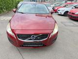 Volvo S60 Lim. Momentum - Volvo S60 Momentum mit Diesel-Antrieb