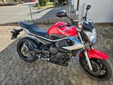 Yamaha XJ6  - YAMAHA 2011 XJ6