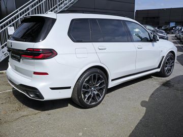 BMW X7 - 4