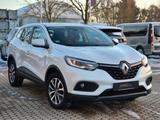 Renault Kadjar 1.3 TCe 140 Zen GPF Facelift Tempomat - gebrauchte Renault Kadjar aus dem Jahr 2021