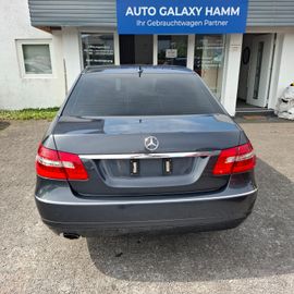 Mercedes E 200 - 10