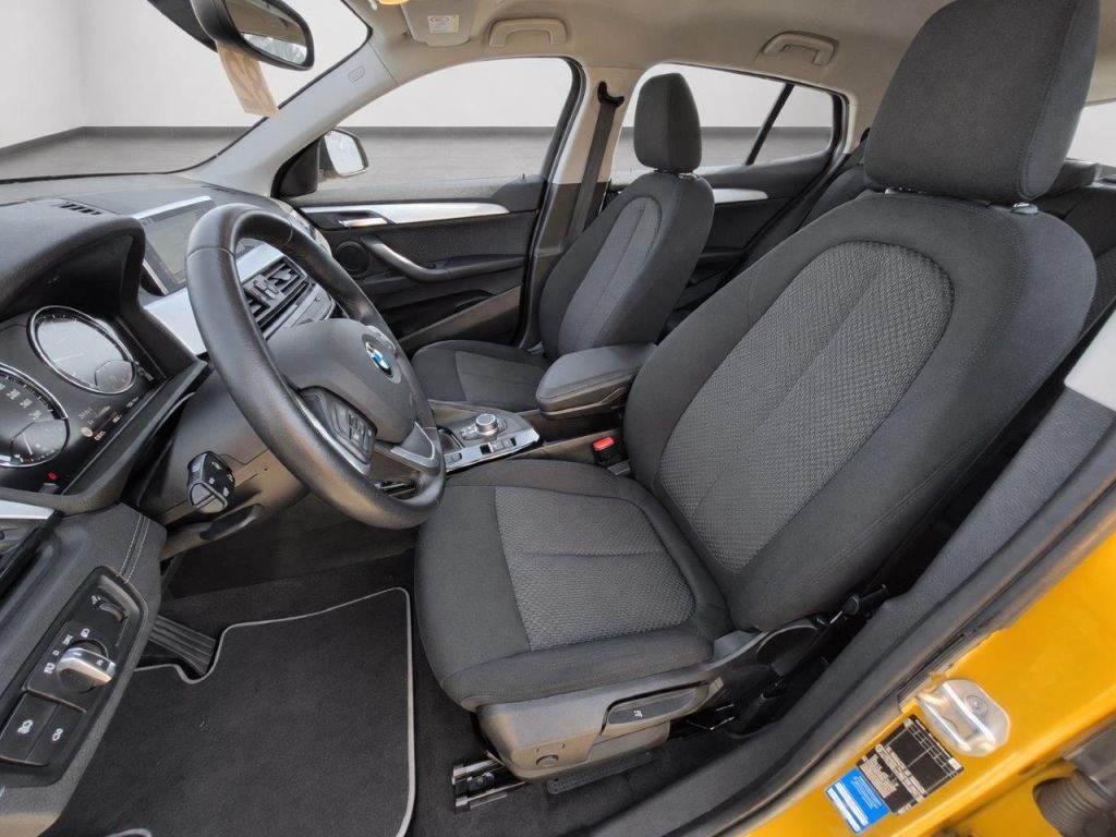 BMW X2 sDrive18i Aut. Advantage Driving Assistant – Bild 9