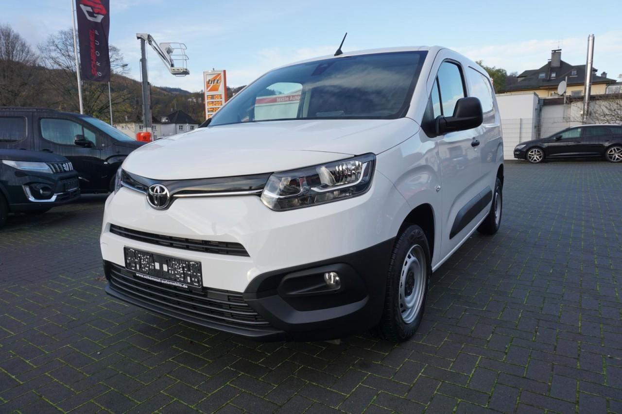 Toyota Proace City 1.5 Diesel Kasten 3-Sitzer 15 Jahre 