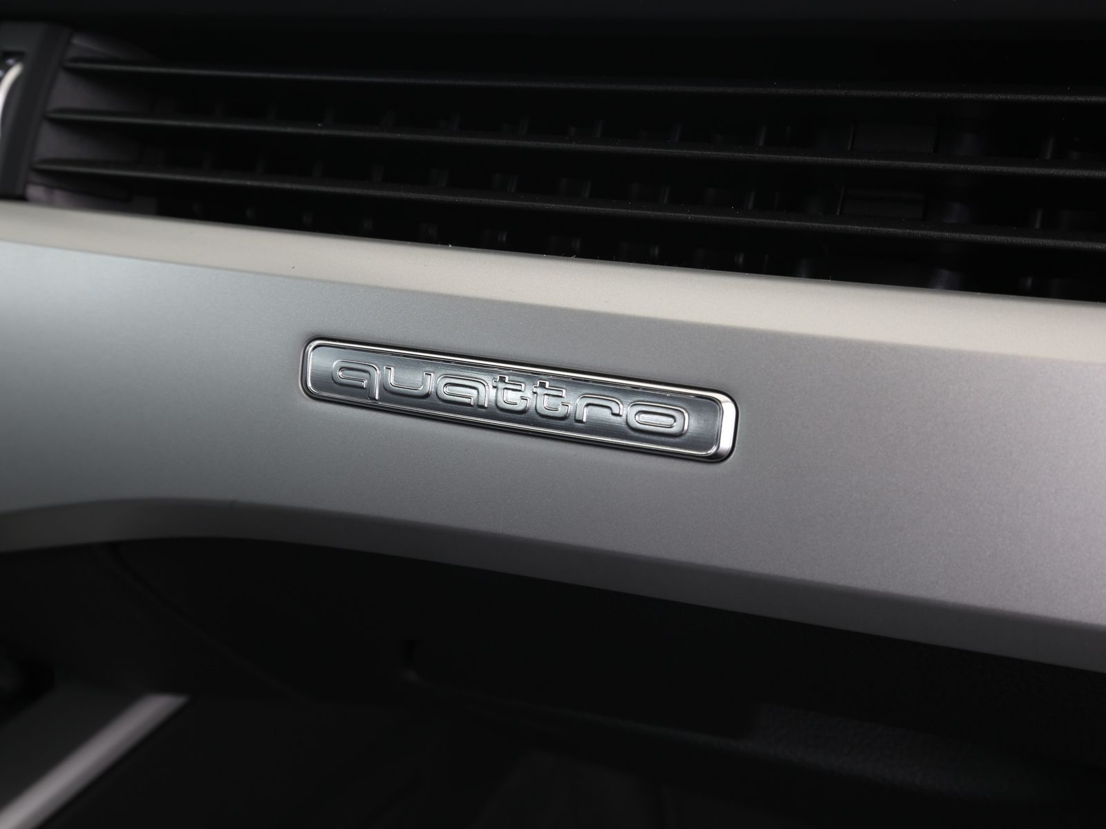 Audi A4 - Bild 18