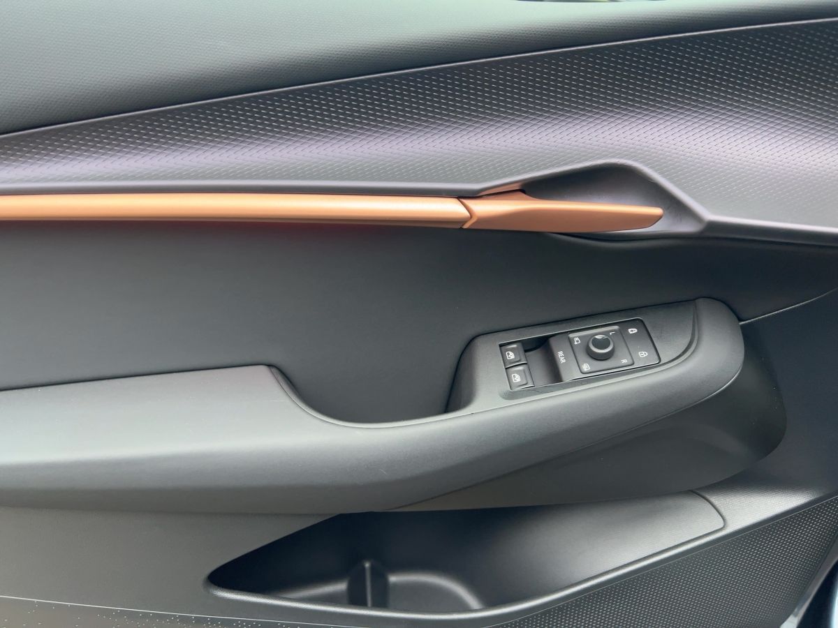 Cupra Tavascan - Bild 12