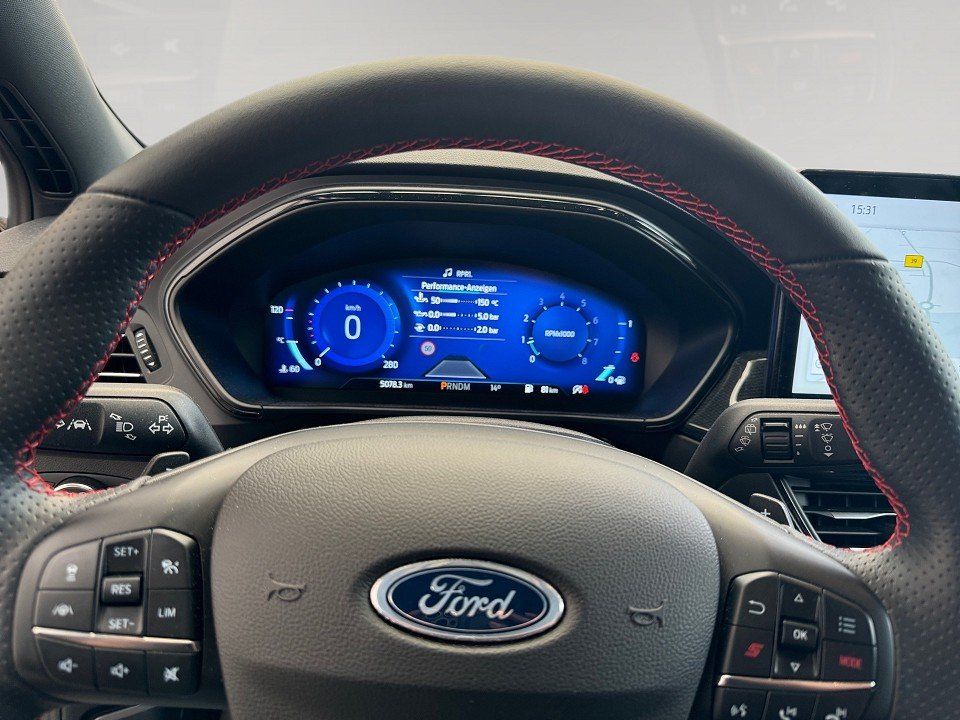 Fahrzeugabbildung Ford Focus Turnier ST 2.3i 280PS EcoBoost X