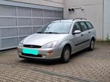 Ford ford focus tüv top Zustand - Ford Focus aus 2000: Kombi