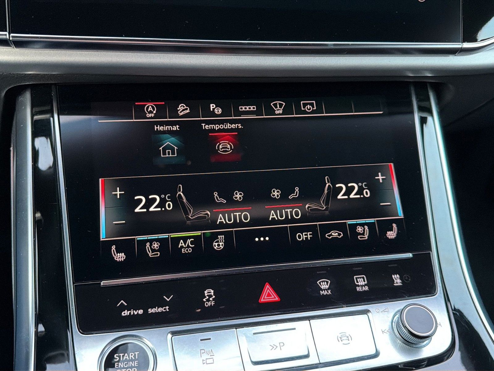 Audi Q8 50 TDI quattro S line 21"  Valcona B&O Laser foto 22