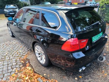 BMW 330 - 4