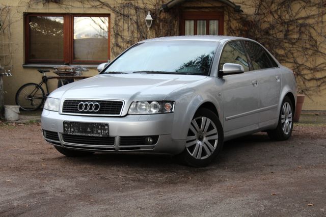 Audi A4 2.0*TÜV NEU*