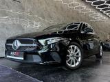 Mercedes-Benz A 220 A A 220 - Mercedes-Benz: Schwarz