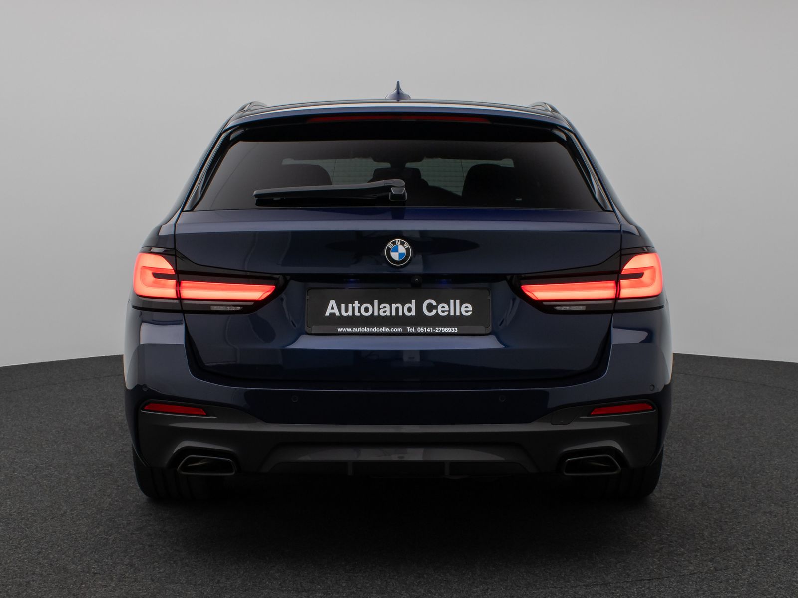 Fahrzeugabbildung BMW 530d xD M Sport Laser HUD DAB H/K ACC AHK Komfor