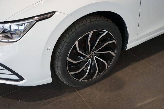 Volkswagen Golf 2.0 TDI Life | Discover Pro | Kamera