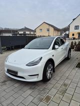 Tesla Model Y Long Range AWD  Export EU möglich - Tesla Gebrauchtwagen in Dortmund