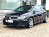 Volkswagen Golf VII GTI 2.0 TSI BMT - Volkswagen Gebrauchtwagen in Pforzheim