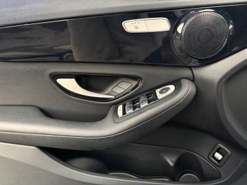 Mercedes C 300 - 11
