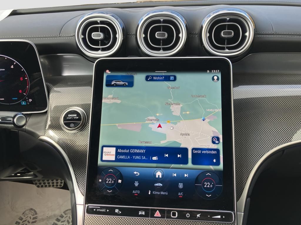 Fahrzeugabbildung Mercedes-Benz GLC 300 d 4M AMG*AHZV*LED*KAMERA*DISTR*MEMORY*