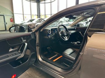 Mercedes-Benz CLA 220 d 4Matic *Multibeam*AHK*LED*Navi*