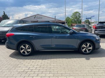 Fahrzeugabbildung Ford Focus Active Navi, Abstandstempomat, AHK, LED
