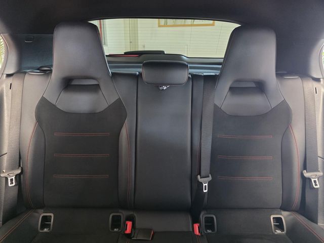MERCEDES-BENZ A 220 — Foto 26